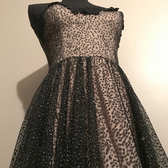 SOLD-Prom or Formal Strapless Black lace Dress Jr Sz 9 - Picture 4 of 8
